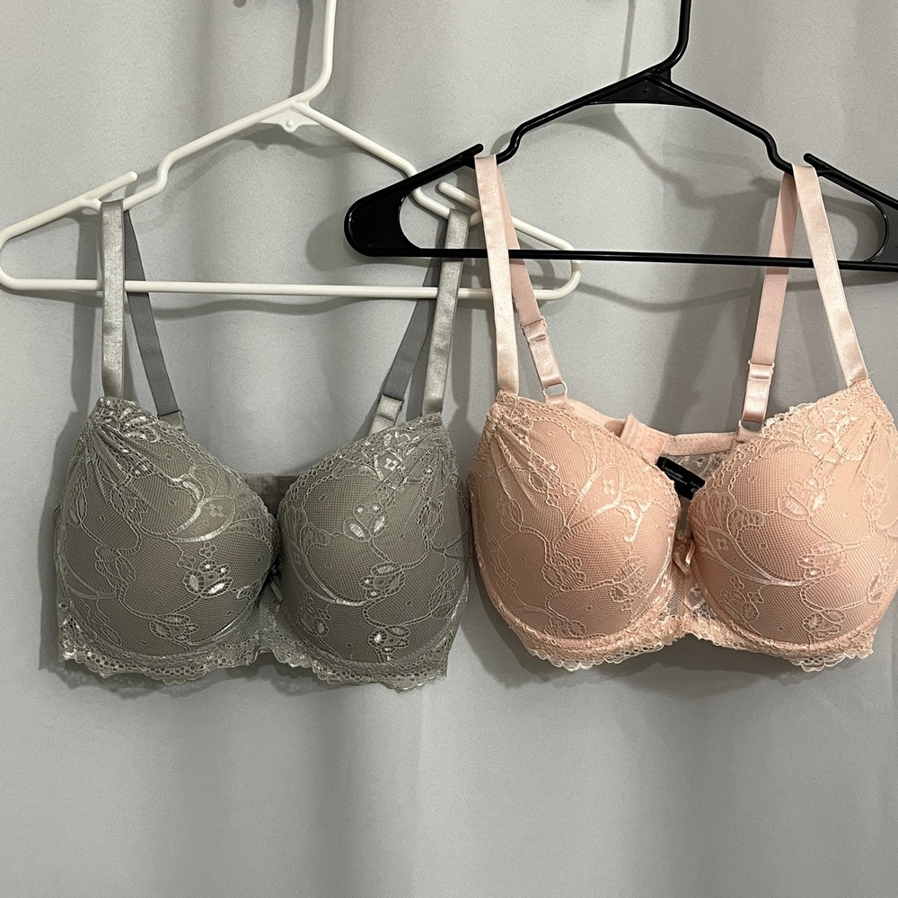 Lot of 2 Unbranded Lace Push Up Bra Womens 40C Pink Gray Floral Padded Romantic